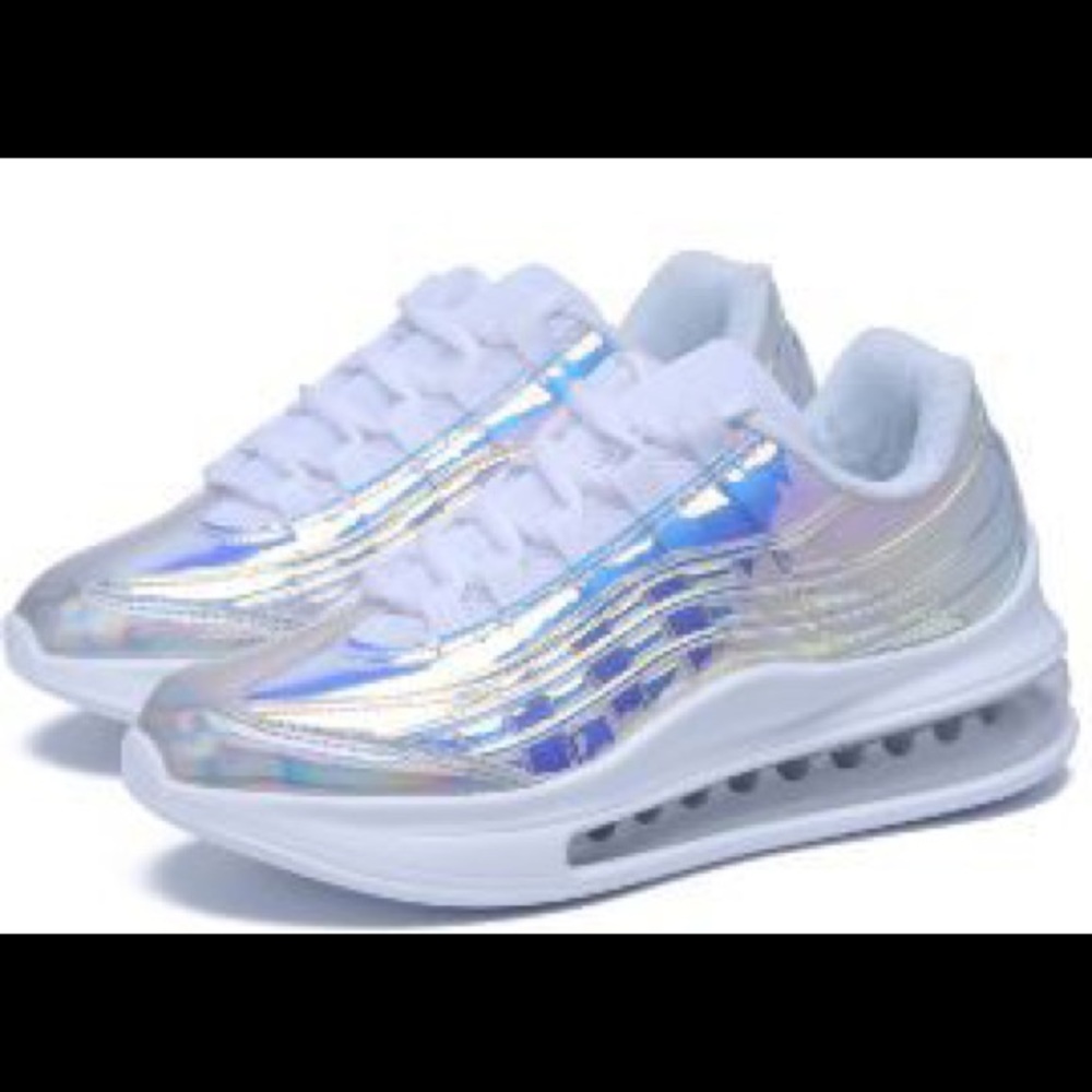 Women’s Fashion Sneakers